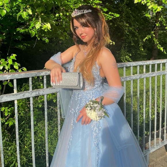Blue Cinderella Prom/Formal Dress - Picture 1 of 6
